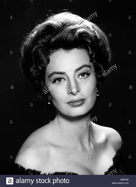 pictures of capucine the actress.